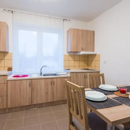 Urbarsky Dom Tatil Evi *